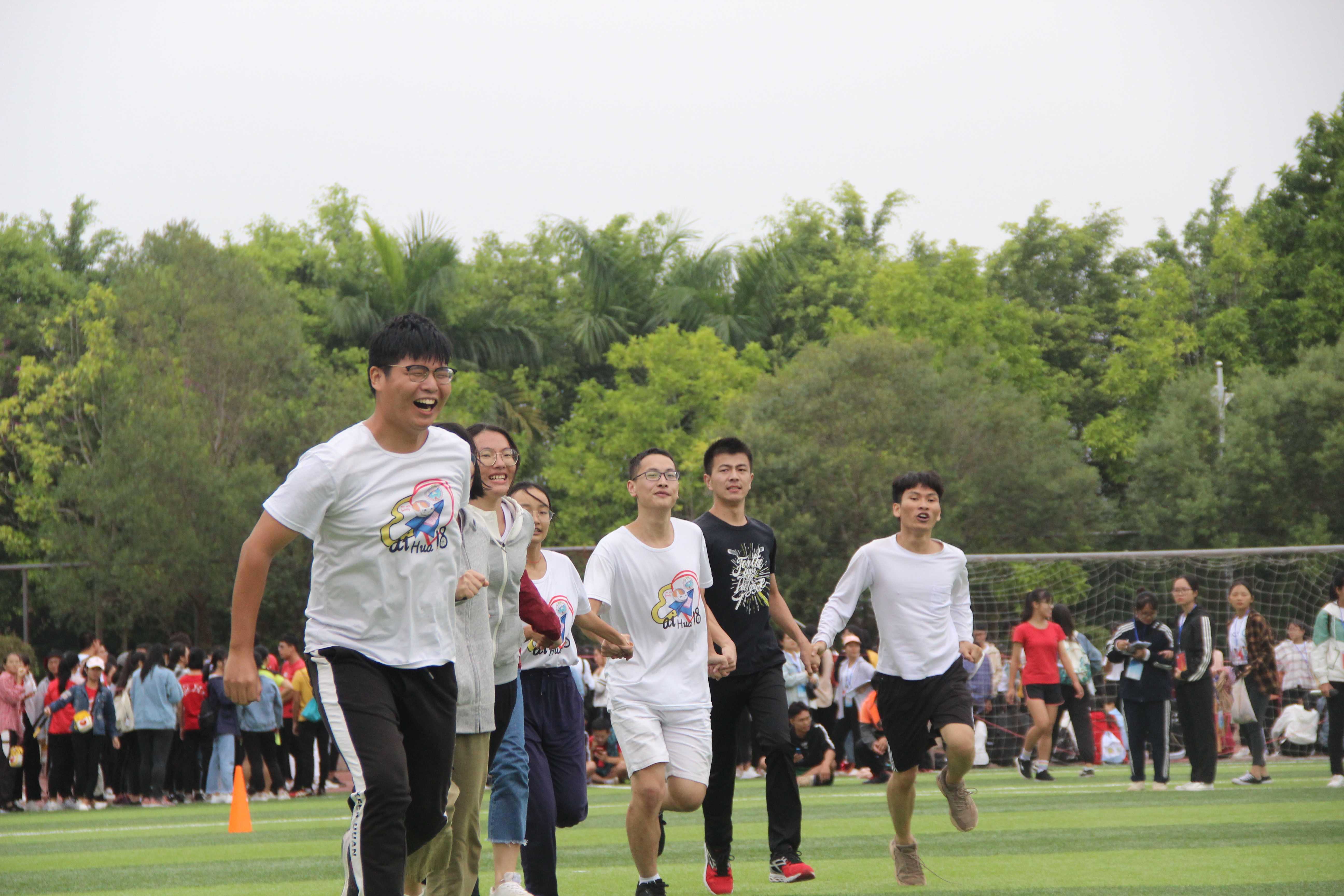 我院第一届趣味运动会之滚雪球火热开赛